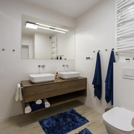 Lighthouse - Kasprowicza 100 Апартаменти Колобжег