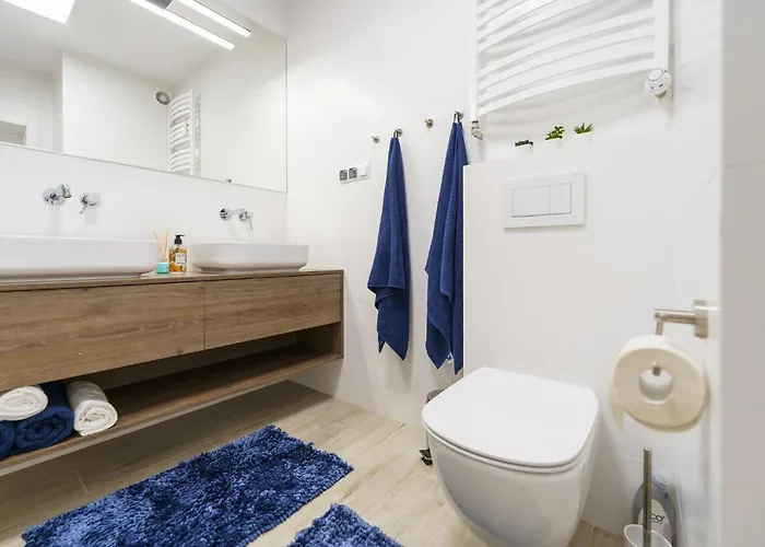 Lighthouse - Kasprowicza 100 Apartment